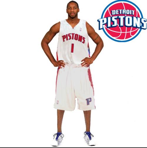 卡洛斯-奥古斯托：踢右路我也感觉良好，球队始终是第一位的（卡洛斯-奥古斯托：右路同样适应，球队利益至上）