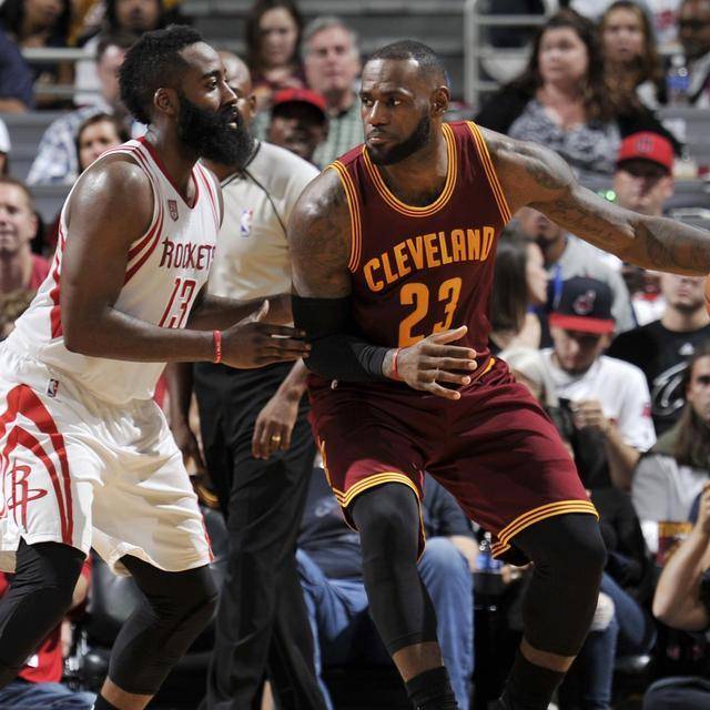 国米4-0横扫劲敌：劳塔罗连场破门状态回归，恩里克助攻令人欣喜（国米4-0大胜强敌：劳塔罗连续破门状态回暖，恩里克助攻亮眼）