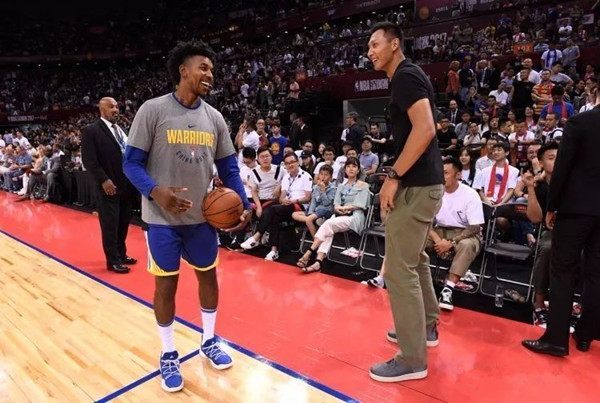 伊卡尔迪：隔了5个月终于见到女儿了，我不需要解释场外的事情（伊卡尔迪：阔别5个月终于与女儿团聚，场外风波无需解释）